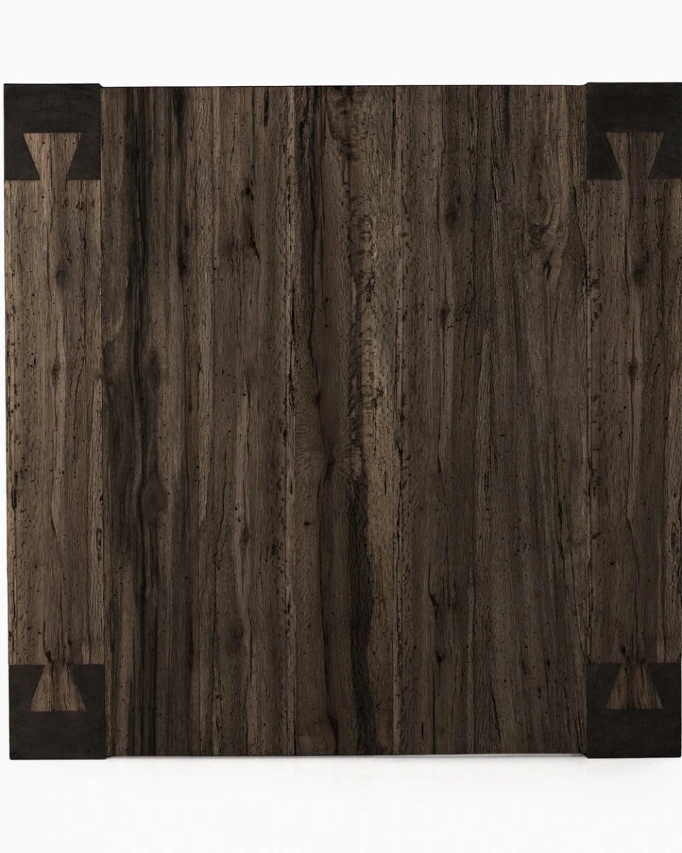 Ebony Rustic Wormwood Oak / 55"