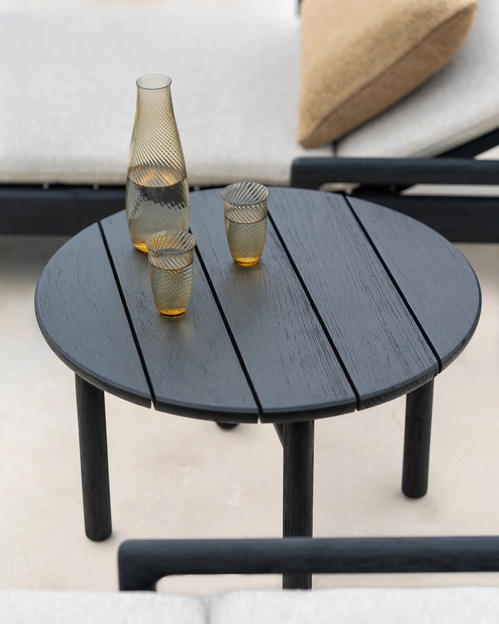 Black Teak / Medium (23.5")