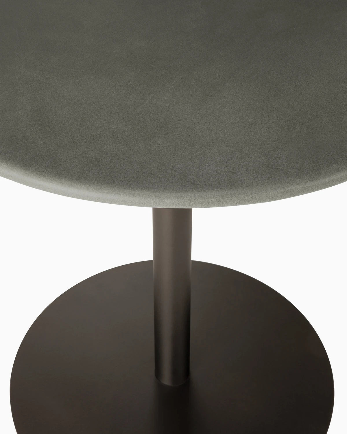 Muschio Leather / Large (35.5")