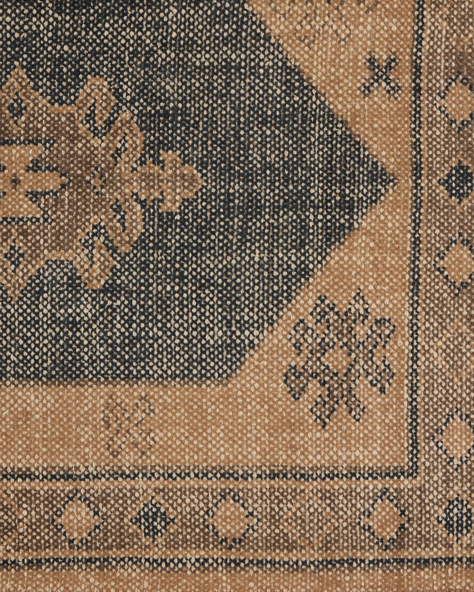Samsa Navy / 3' x 9'