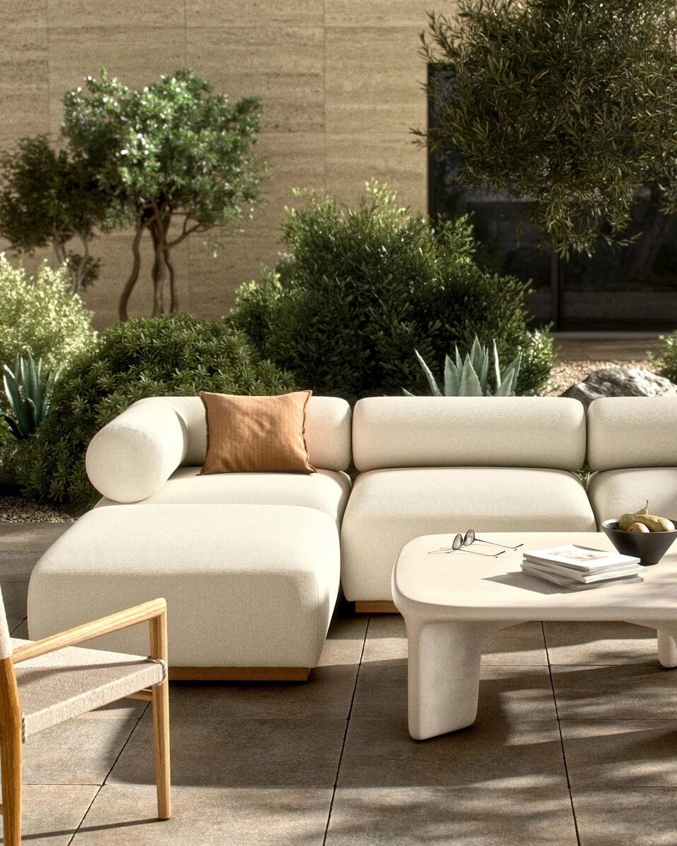 Alessi Linen / 3 Piece w/Ottoman