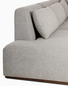 Concha Fog / Right Bumper Chaise