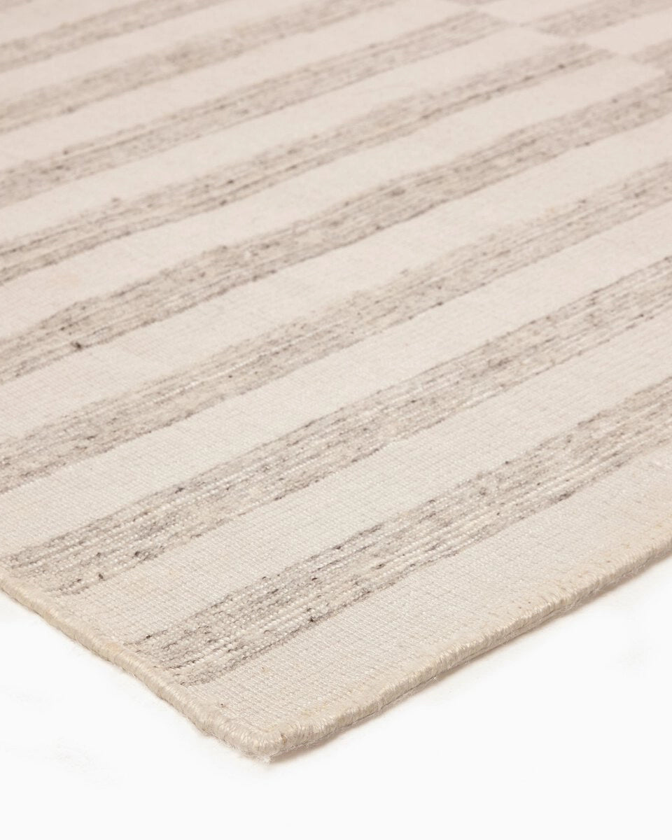 Braven Sand / 8' x 10'
