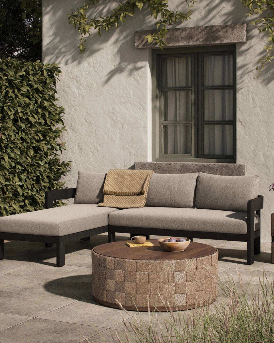 Concha Fog / Left Facing