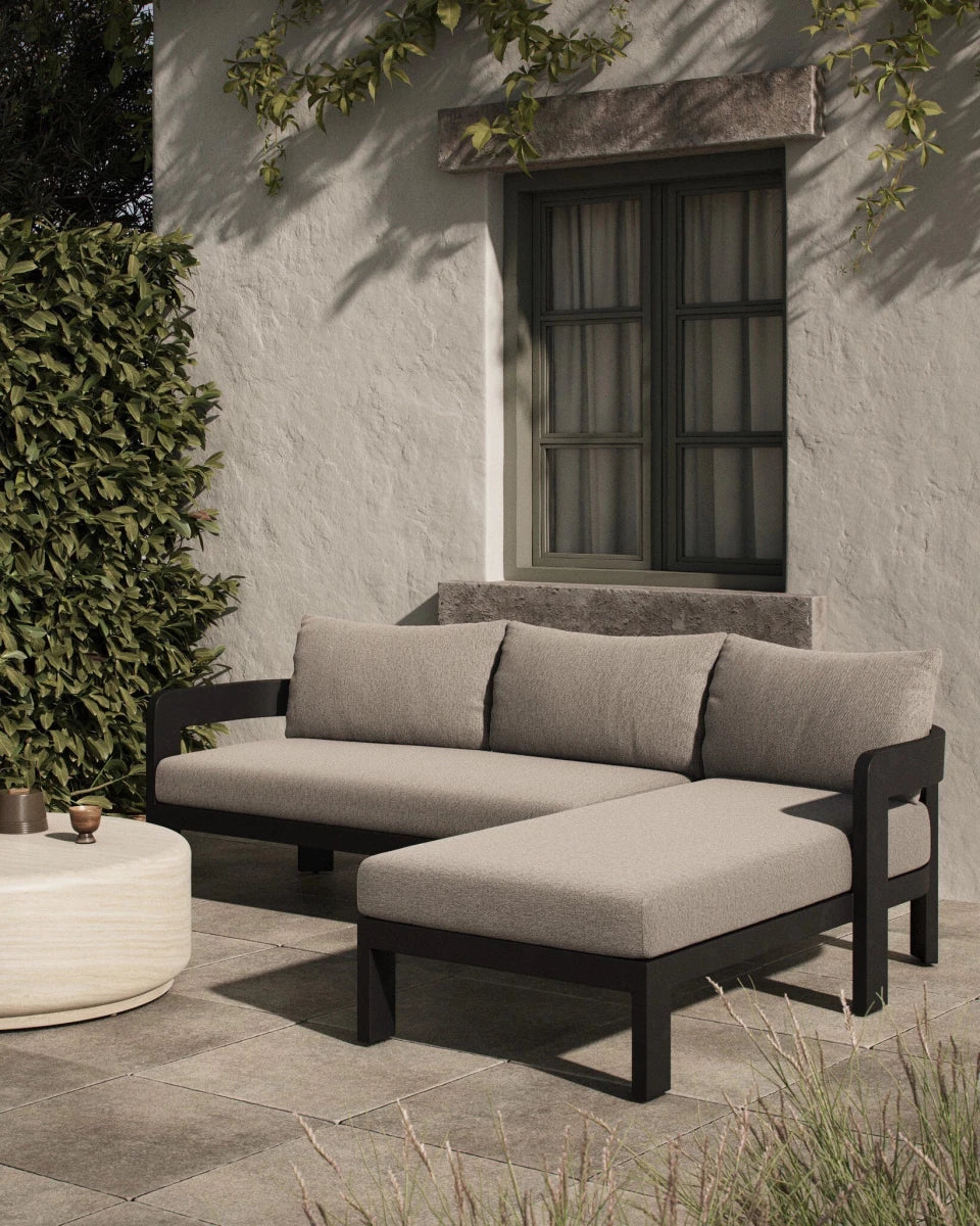 Concha Fog / Right Facing