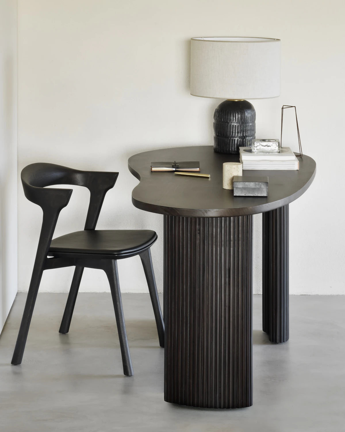 Brown Oak / Brown Leather
