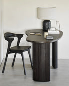 Brown Oak / Brown Leather
