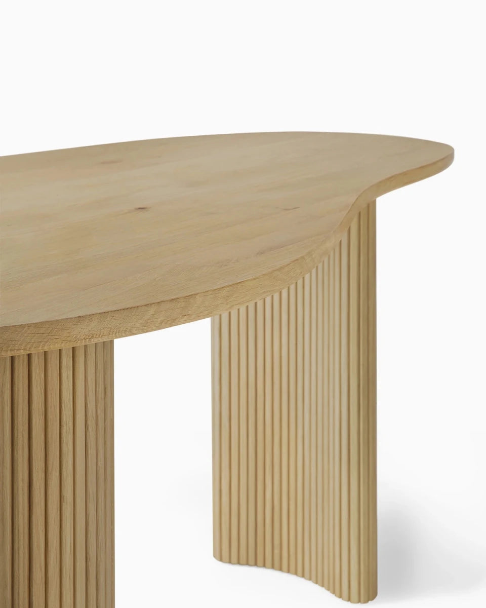 Natural Oak / Medium (63")