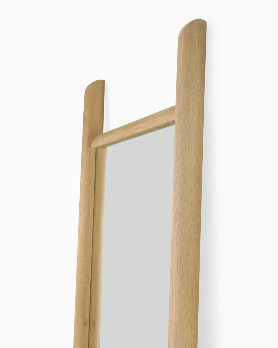 Natural Oak / 75" Height