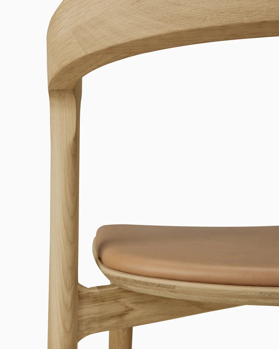 Natural Oak / Sienna Leather