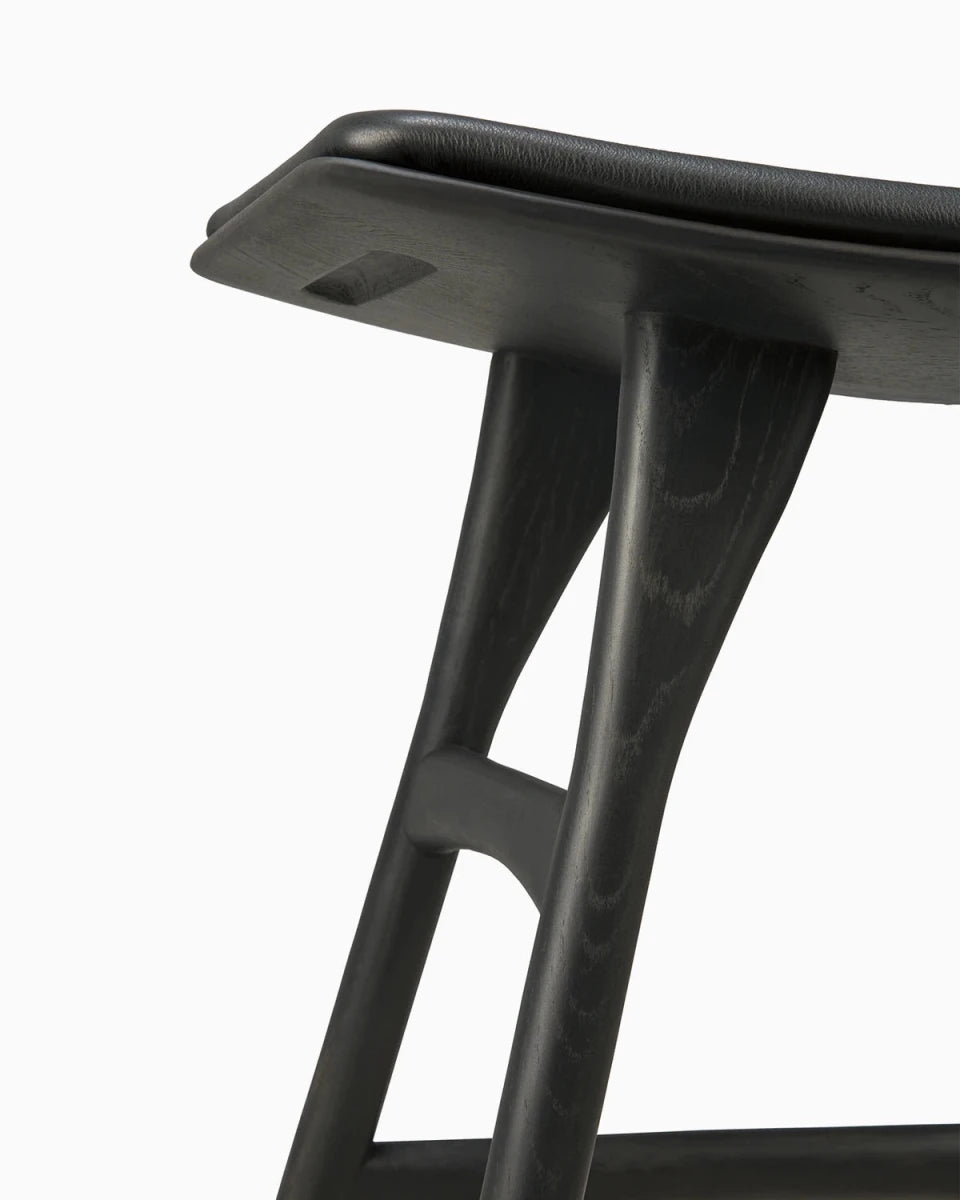 Black Oak / Black Leather / Dining Height (19" Height)