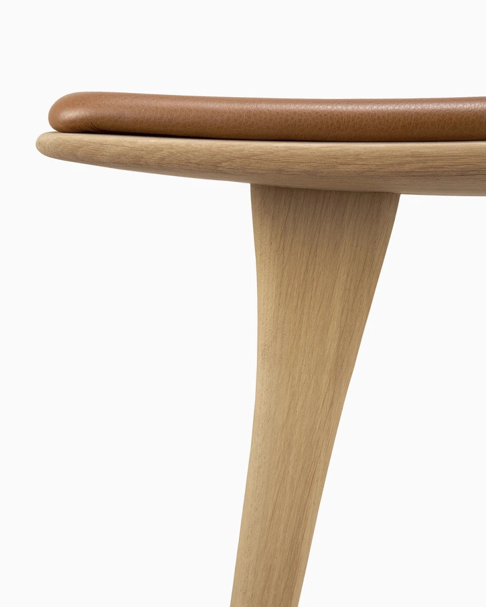 Natural Oak / Cognac Leather / Counter Height (26")