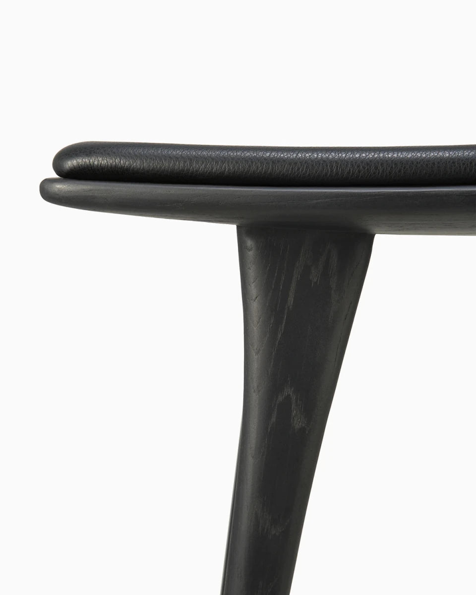 Black Oak / Black Leather / Counter Height (26")