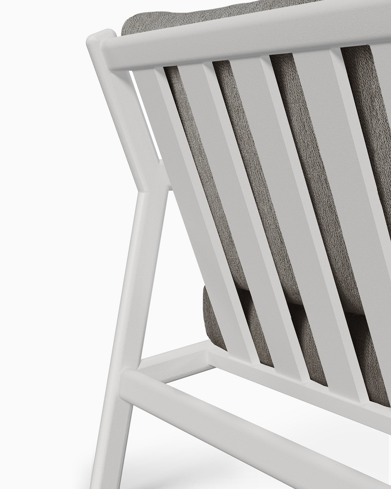 Aluminum White / Mocha