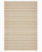 9'10" x 13'2" / Natural & White