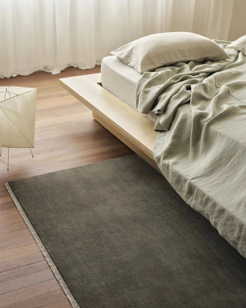 8' x 10' / Thistle