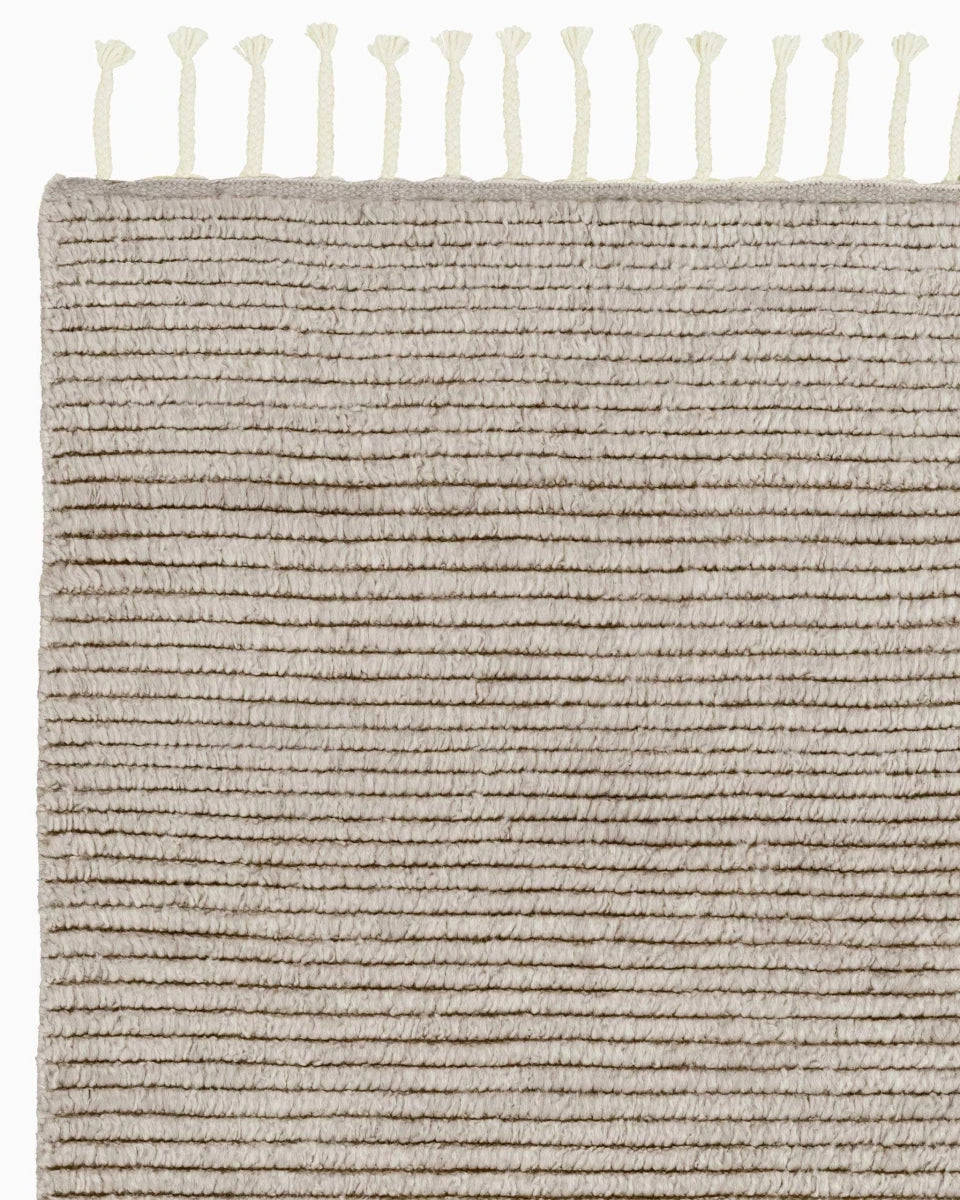 6'7" x 9'10" / Mushroom