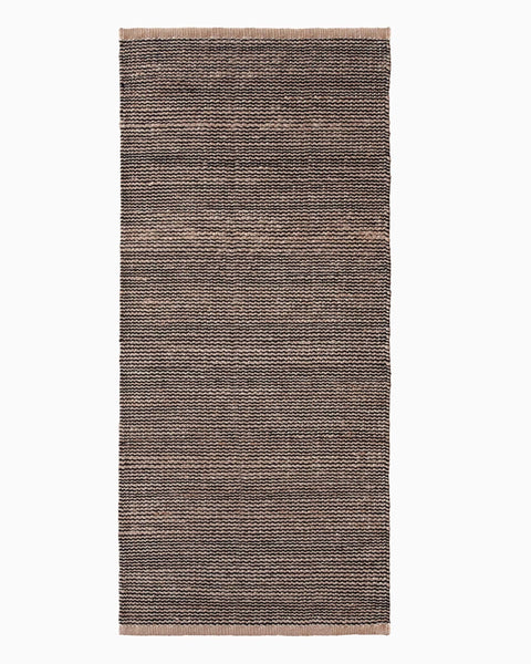 https://denvermodern.com/cdn/shop/files/Armadillo_Nook_Drift_Natural_Black_08x18m_TopShot_grande.webp?v=1687904324