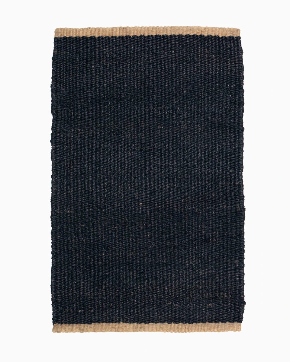 2' x 3'3" / Charcoal