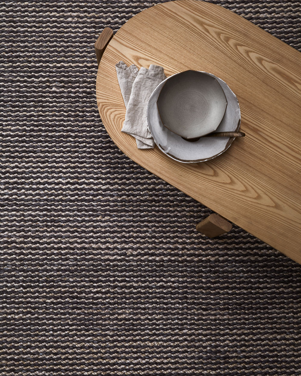 9'10" x 13'2" / Pewter & Charcoal