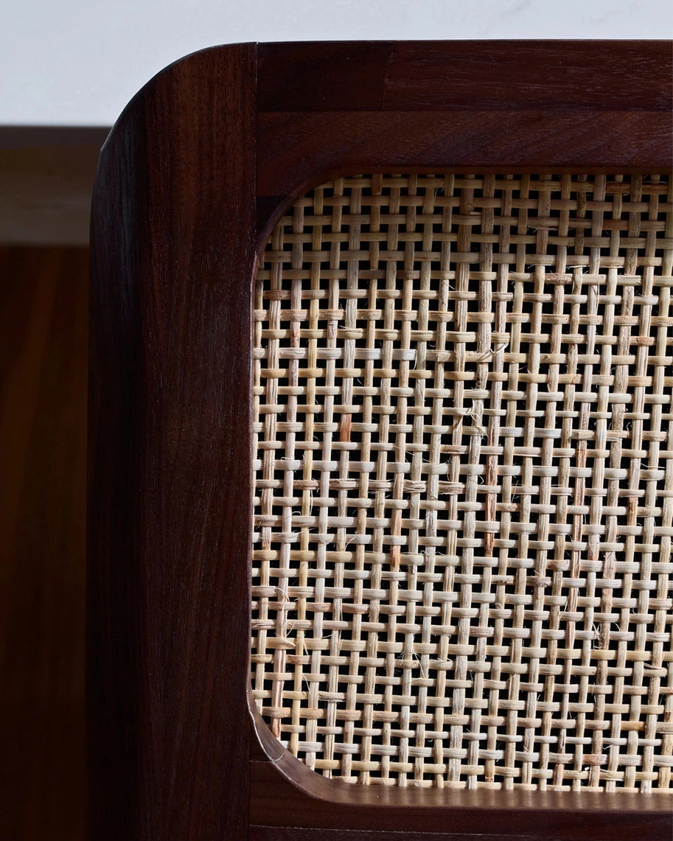 Maple Leather Seat / Walnut Frame