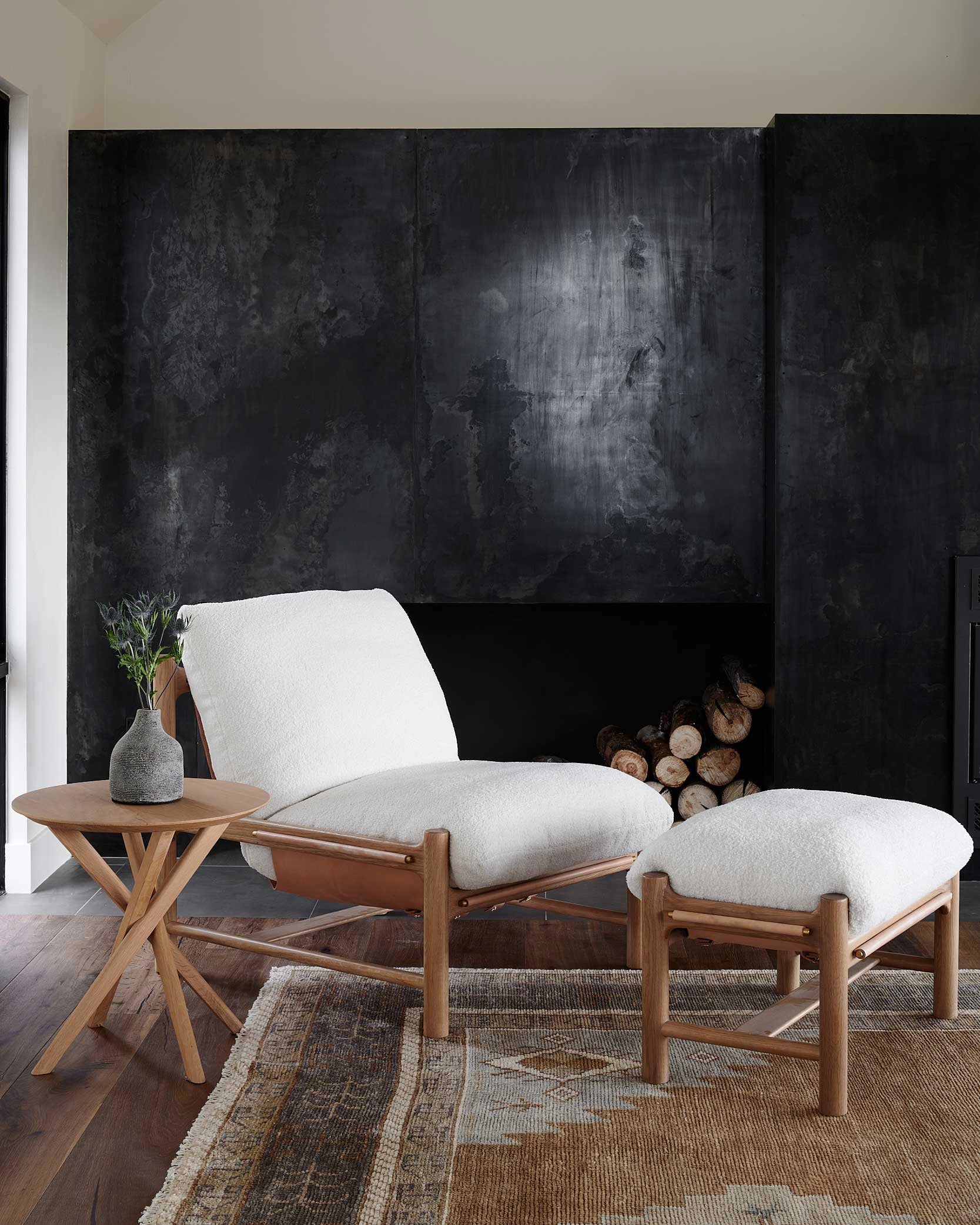 Thoughtful Lounge Chairs, Sofas & Ottomans