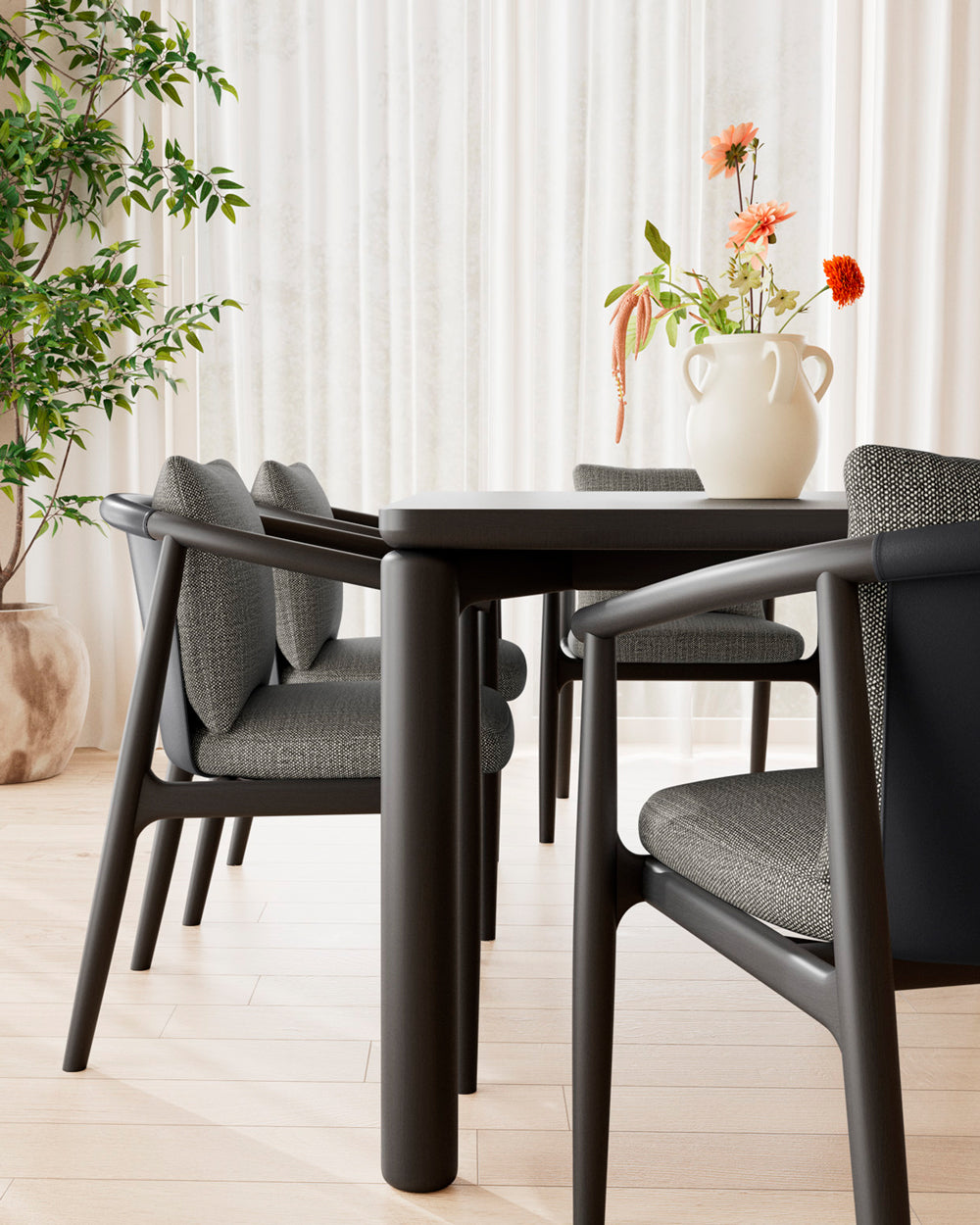 Noir Basketweave / Black Leather / Ebony