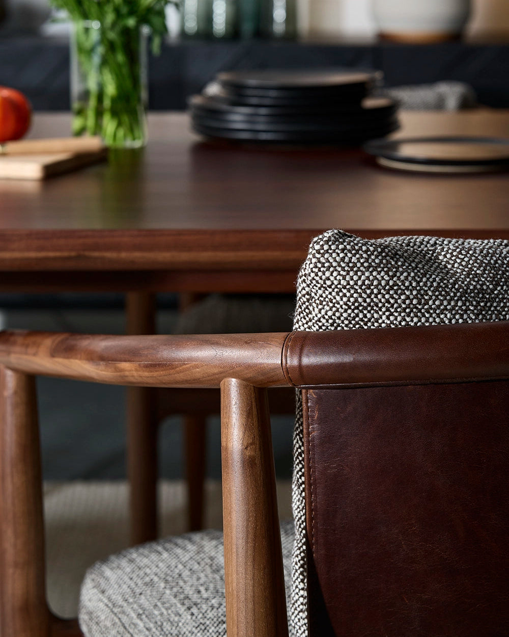 Chocolate Basketweave / Maple Leather / Walnut