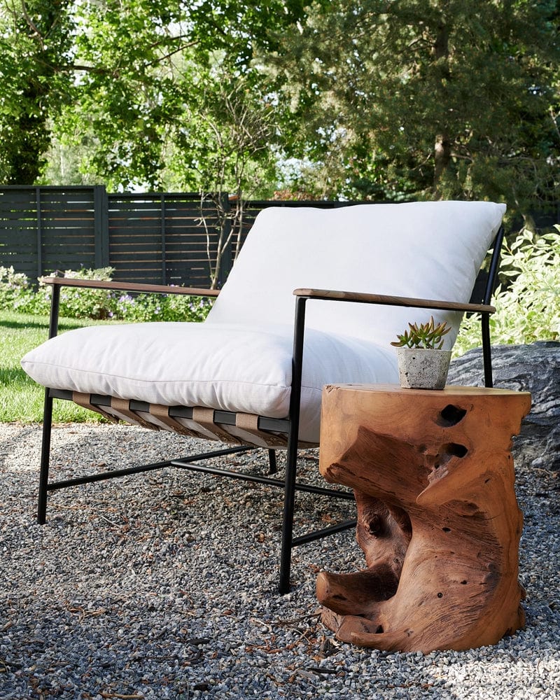 Outdoor modern lounge deals chairs