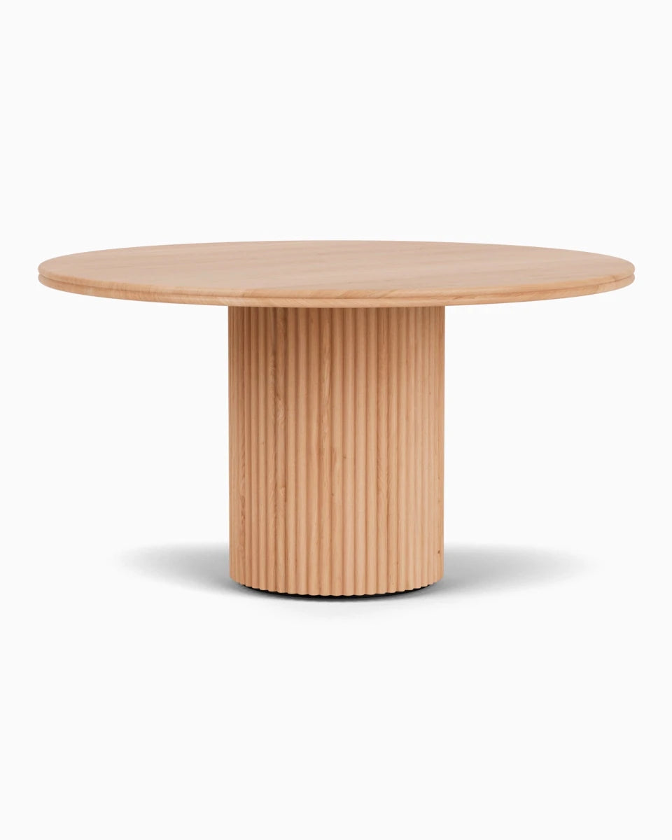 White Oak / 48" round | Seats 4