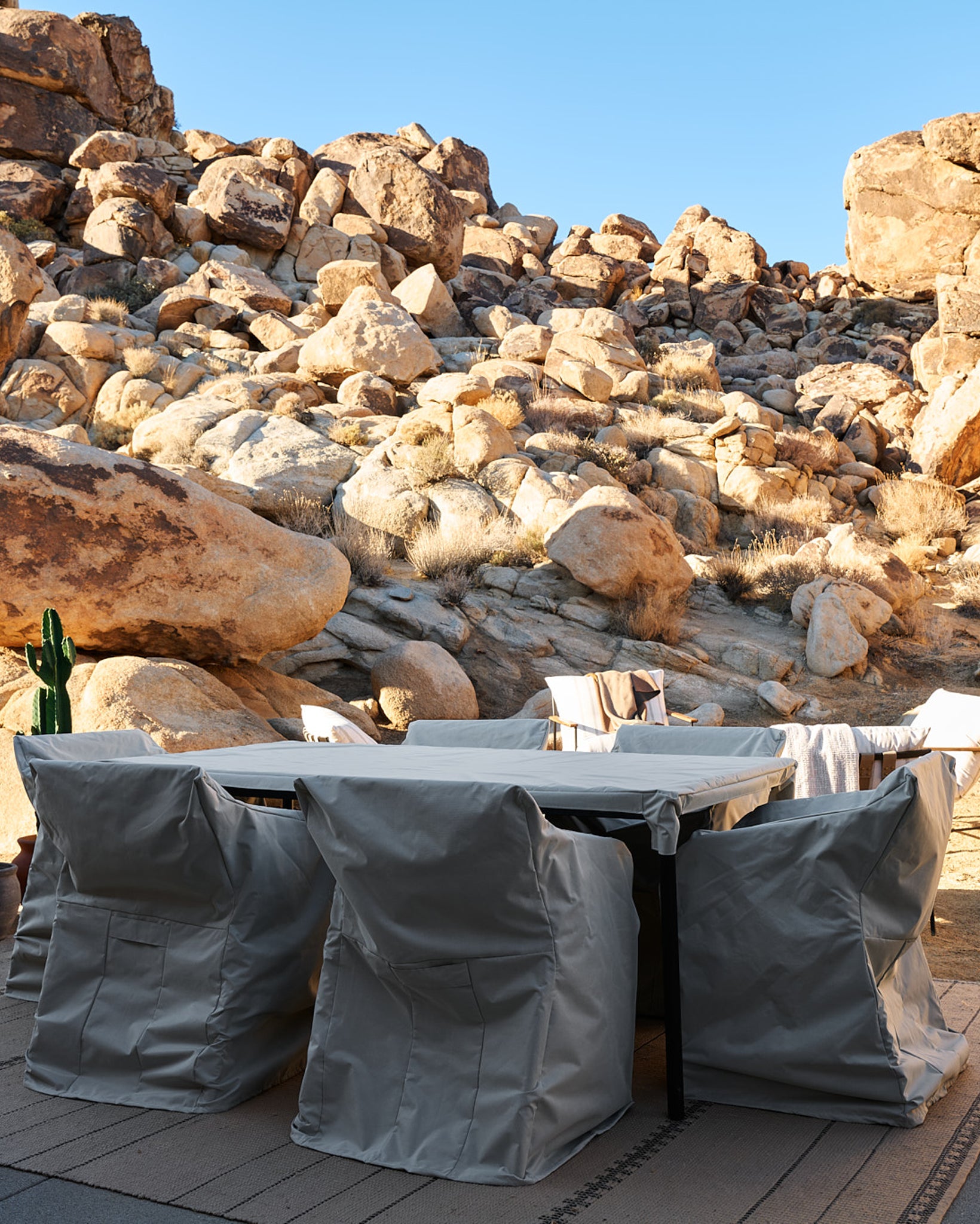 Teak / 72&quot; length | Seats 6