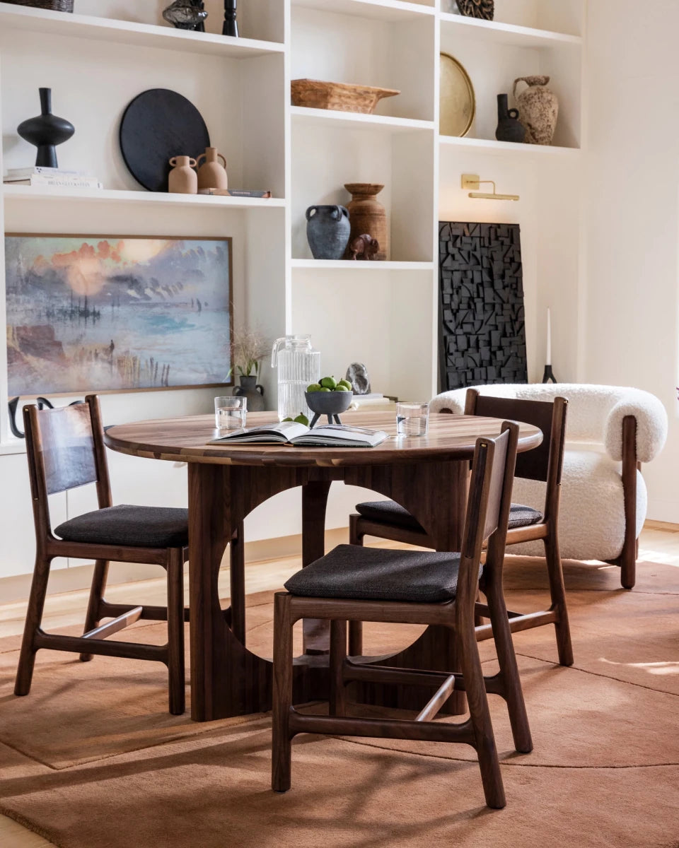 Walnut / 48" round | Seats 3