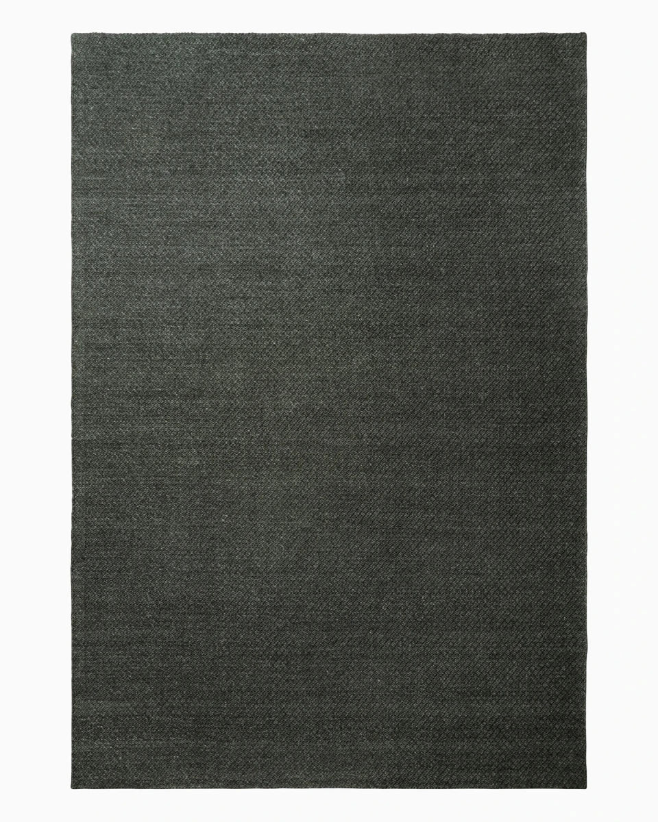 8'2" x 11'6" / Kelp