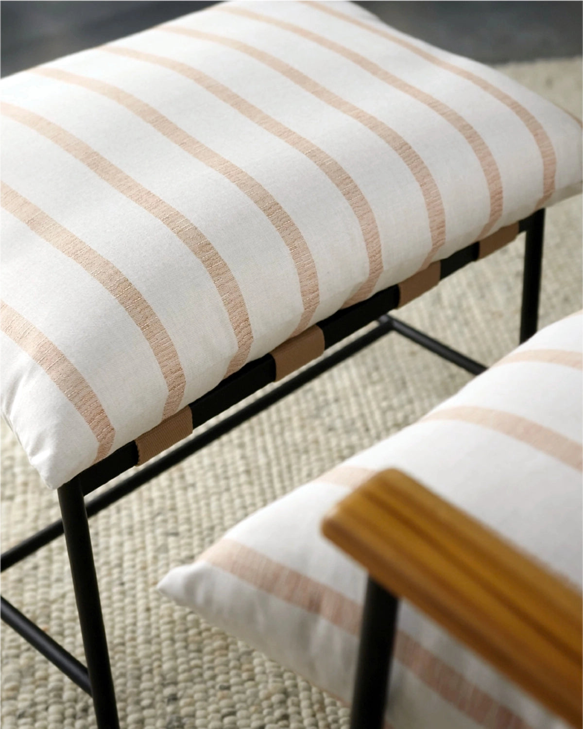 Mixi - Clay Sunbrella® Performance