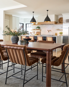 Cognac Velvet / Walnut