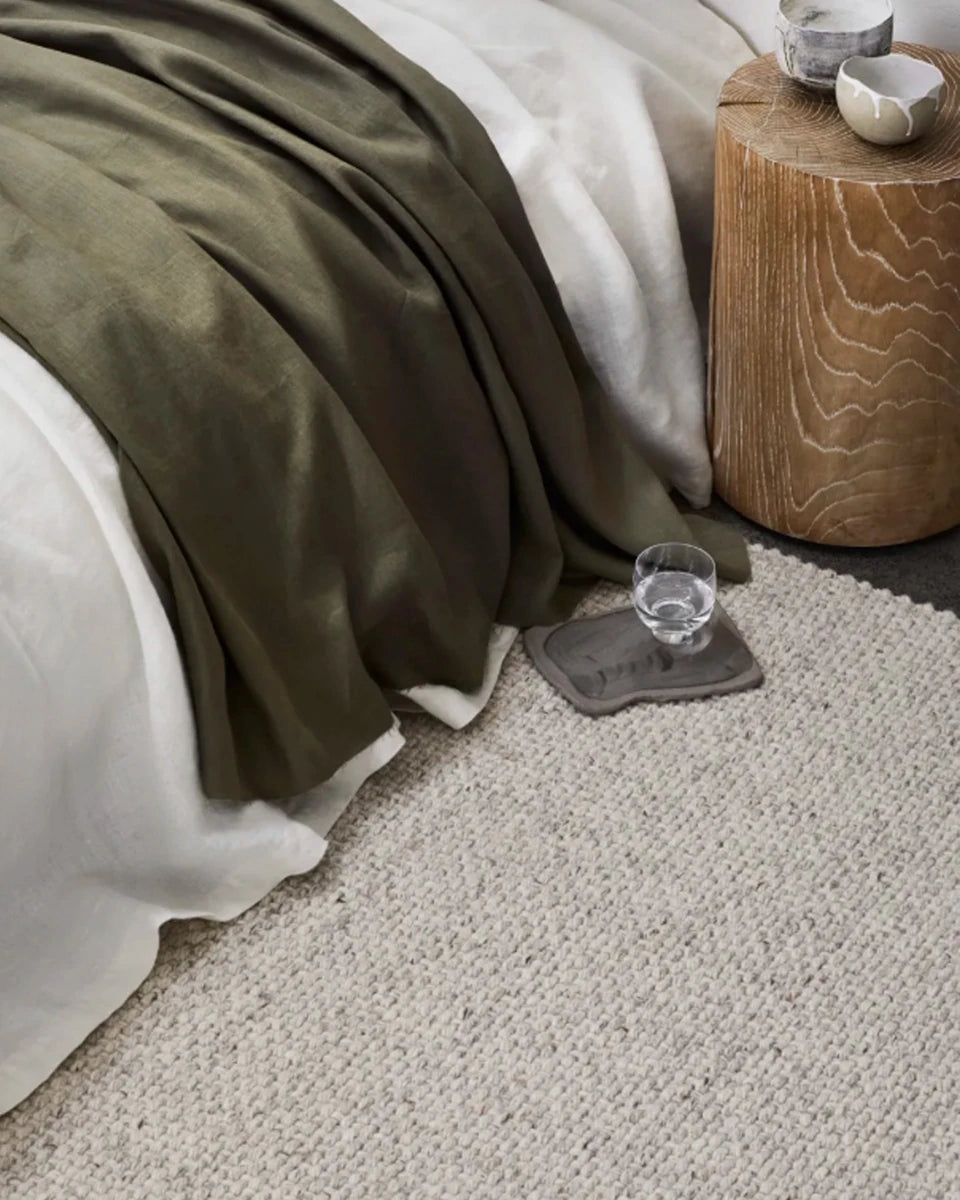 11'6" x 14'9" / Alabaster