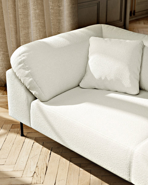 Cream Boucle / 2.5 Seater