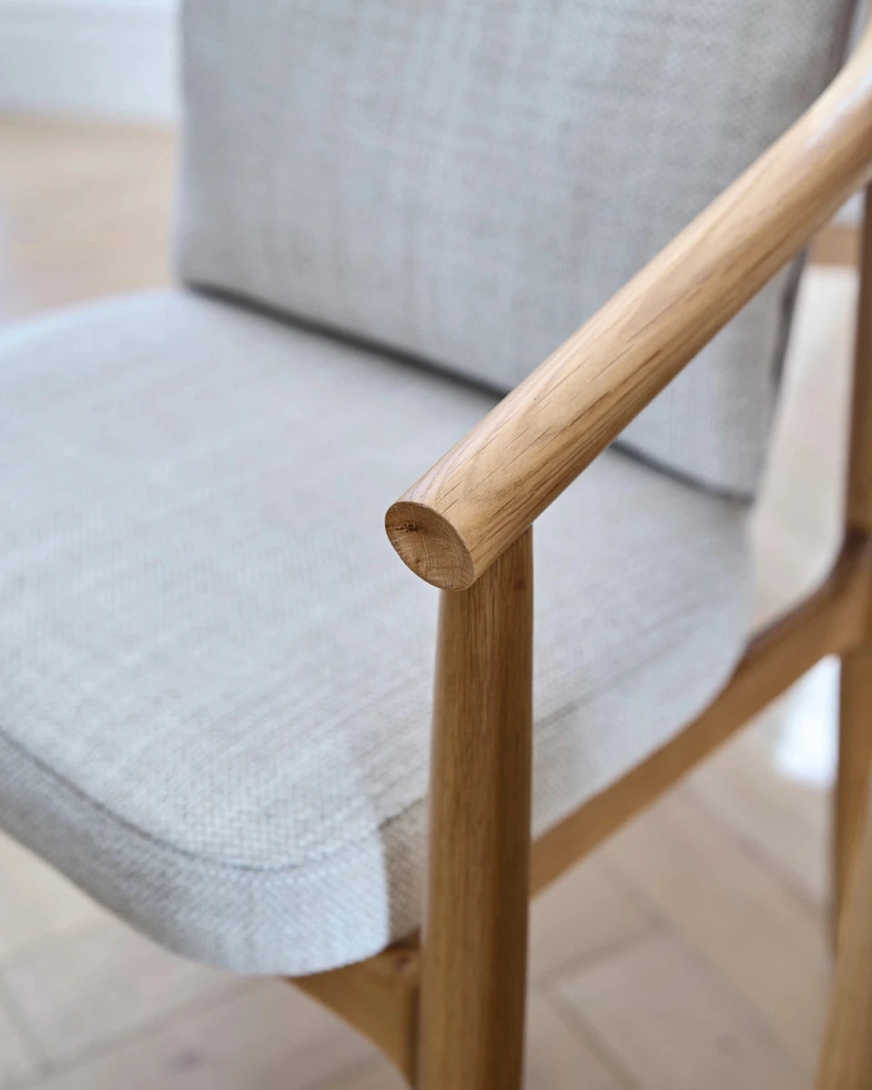 Latte Basketweave / Pearl Leather / White Oak