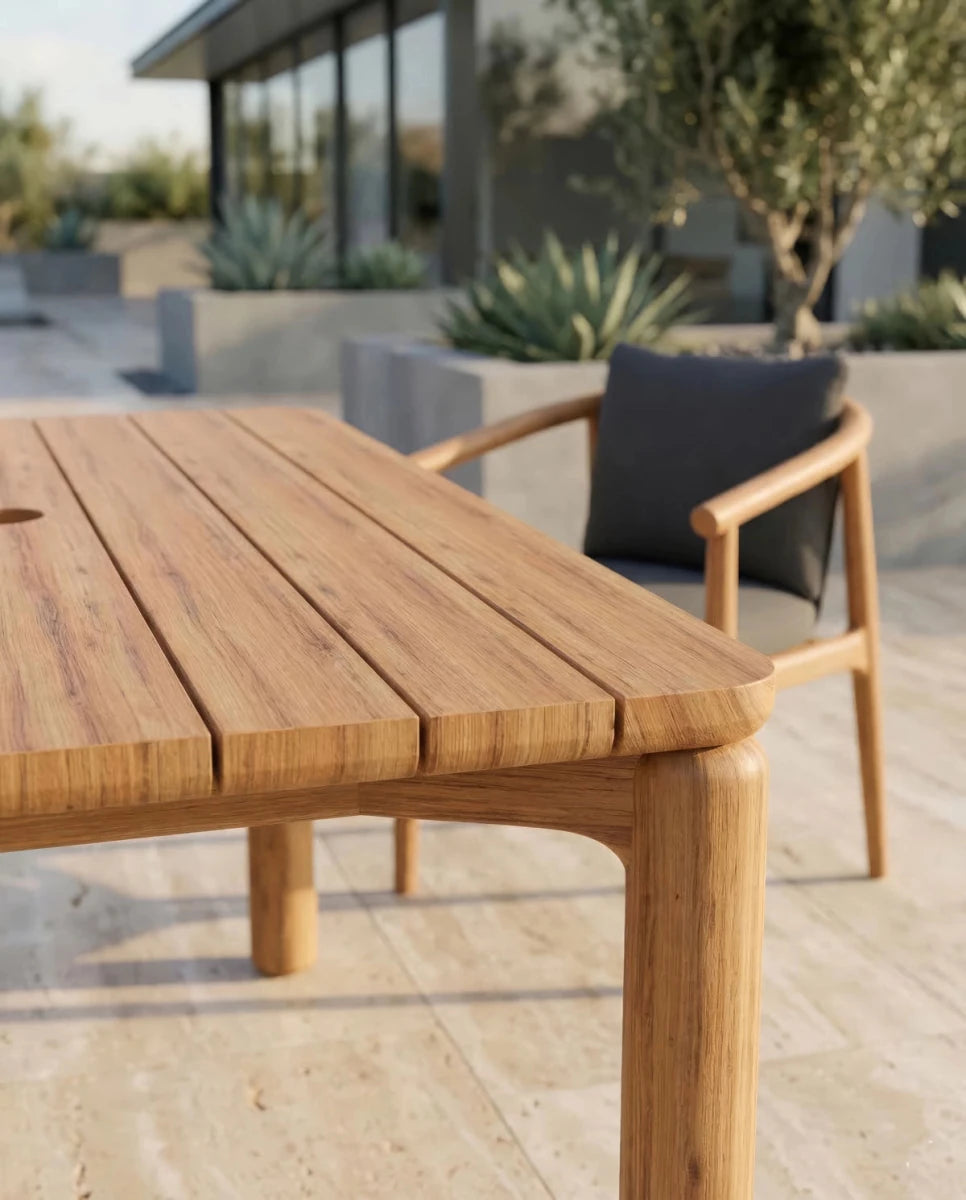 Teak / 42" length | Seats 4