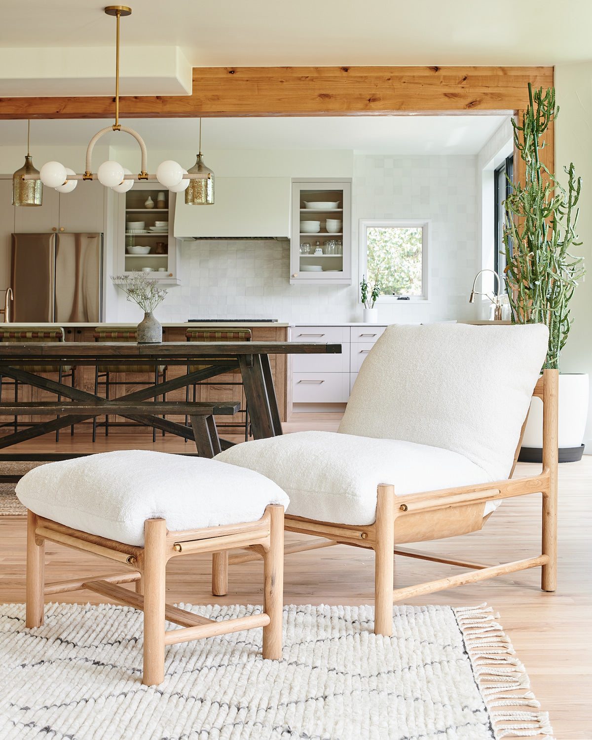 Ivory Himalaya / Sunflower Leather / White Oak