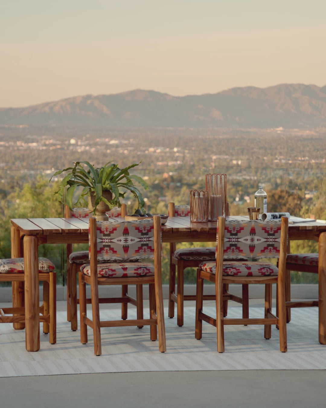 Teak / 78" length | Seats 6