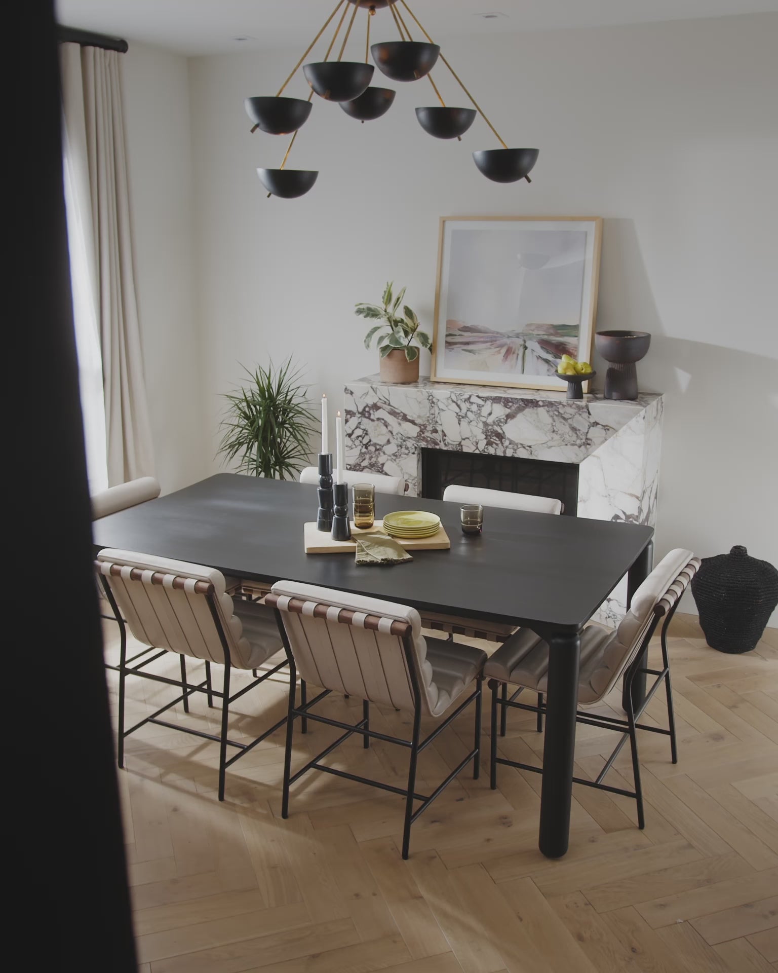 Pearl Leather / Walnut