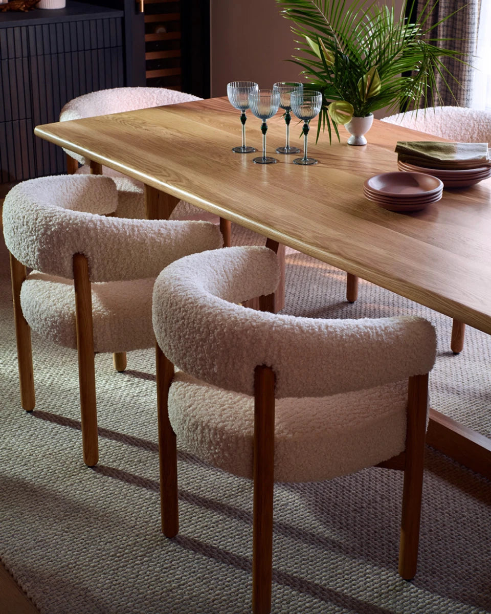 White Oak / 72" length | Seats 6