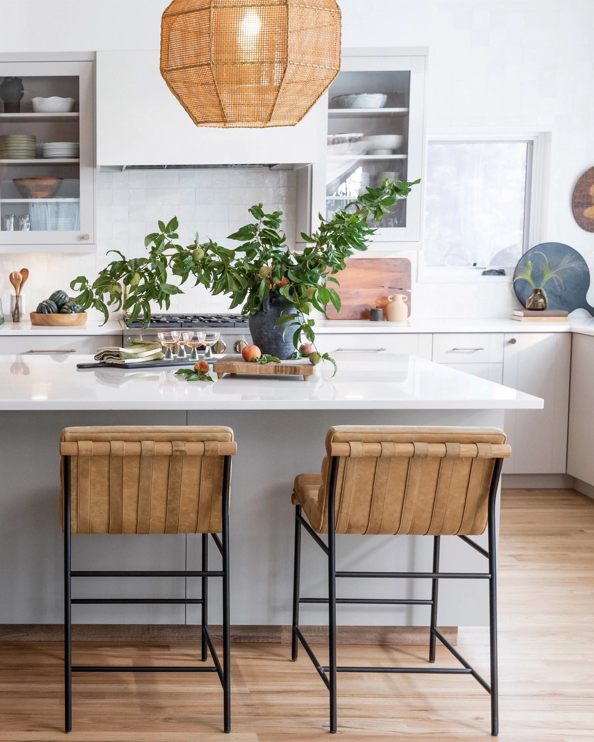 Sunflower Leather / White Oak / Counter (24&quot; Height)